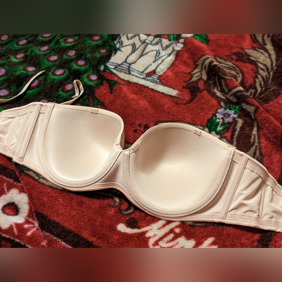 Fenty Savage Microfiber Core Bra - Picture 2 of 3